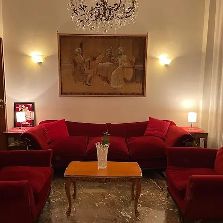 Opera Flat 2.0 Apartment Rome