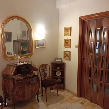 Apartment Opera Flat 2.0