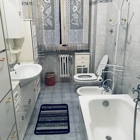 Opera Flat 2.0 Apartment Rome